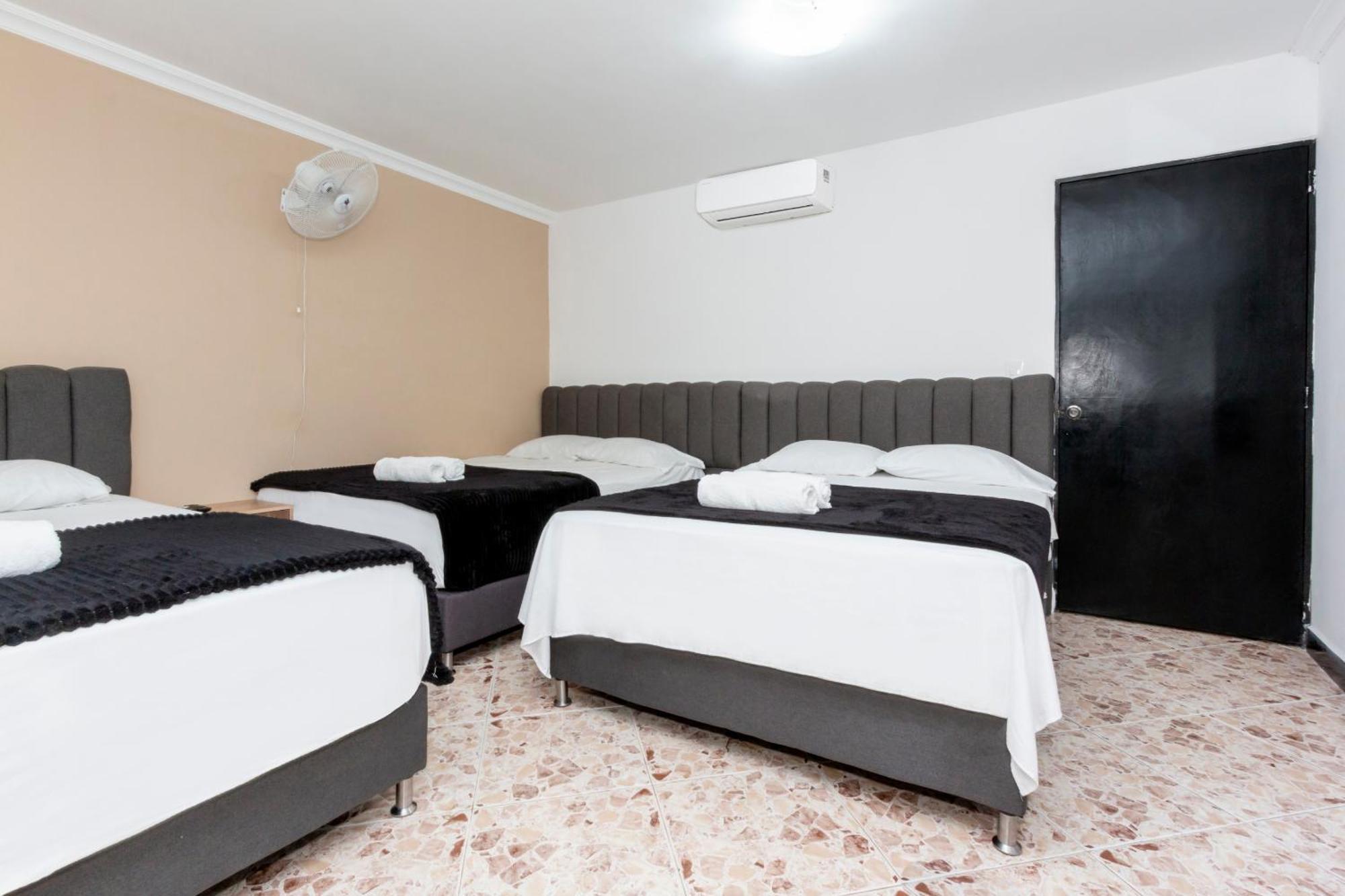 De Leon Estadio Hotel 4*